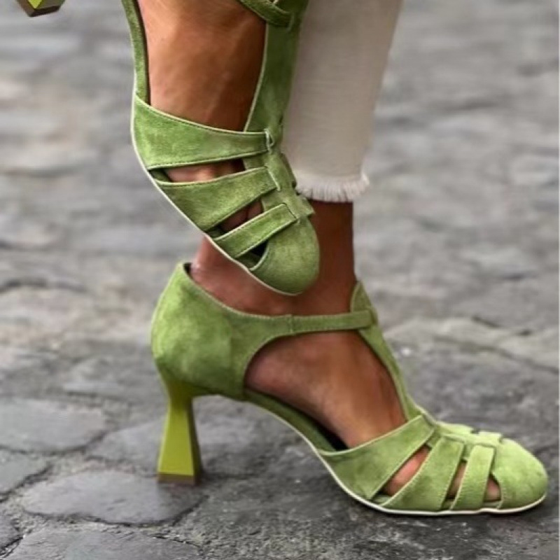 Women's Green Suede Kitten Hee - Street Fashion Dress recension och pris