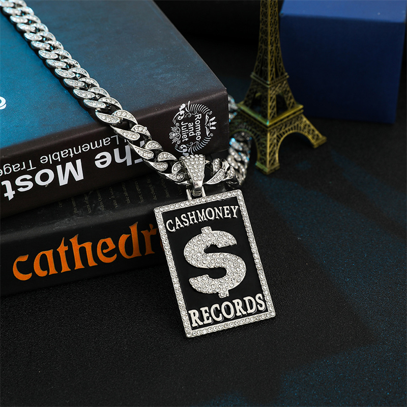Goth Dollar Sign 'Cash Money R - Street Fashion Goth recension och pris
