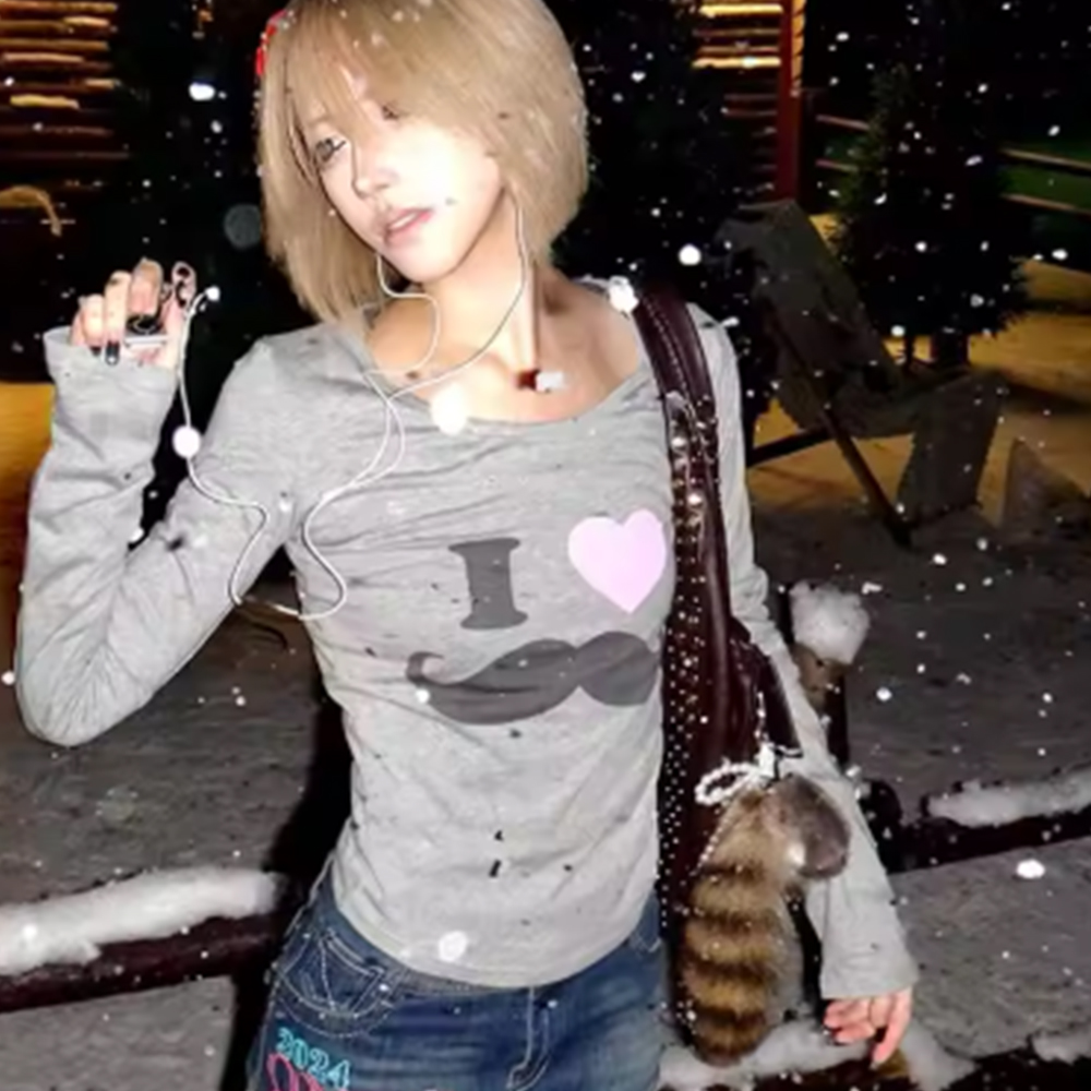 Japanese Y2K Beard Print T-Shi - Street Fashion Mood recension och pris