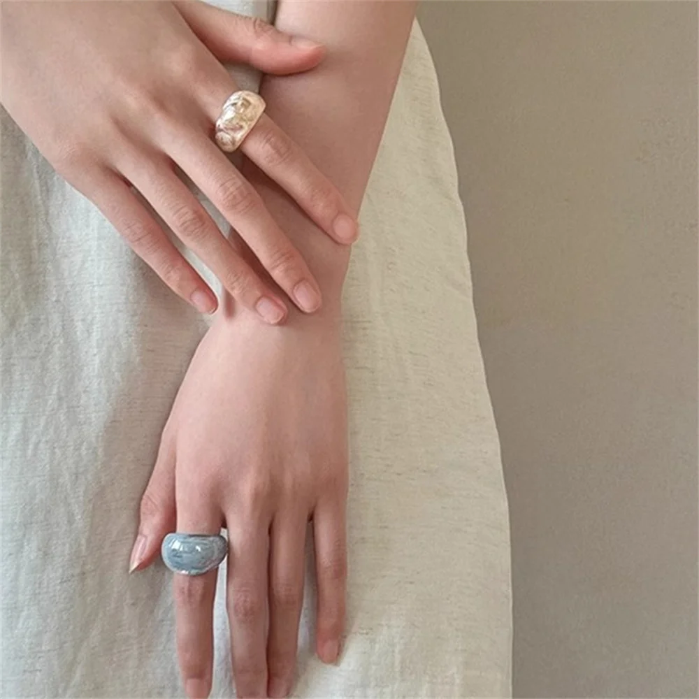 Fashion Retro Texture Acrylic  - Street Fashion Blog recension och pris