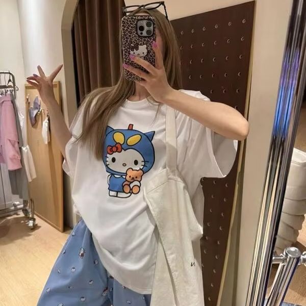 Short Sleeved Hello Kitty Prin - Street Fashion Tshirt recension och pris